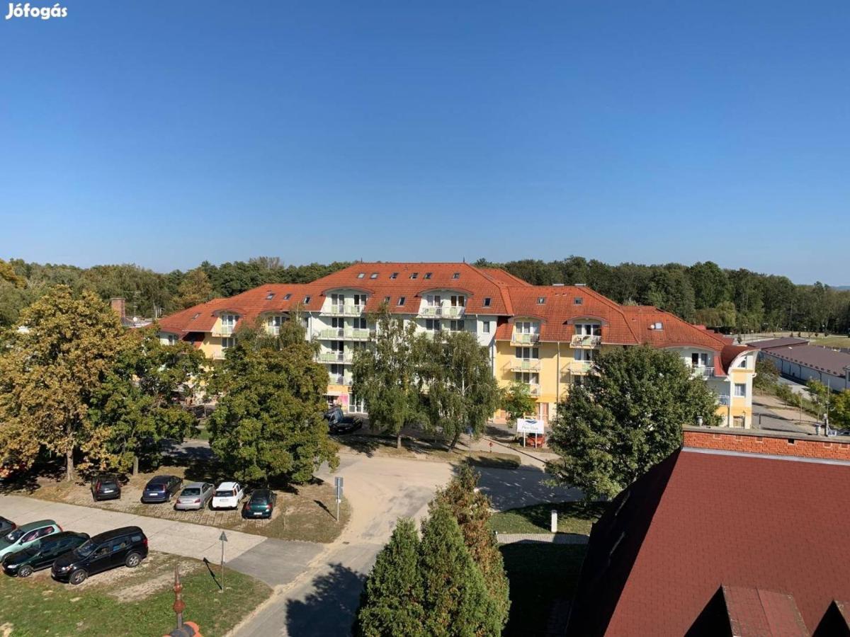 Karospool Apartman Zalakaros Luaran gambar